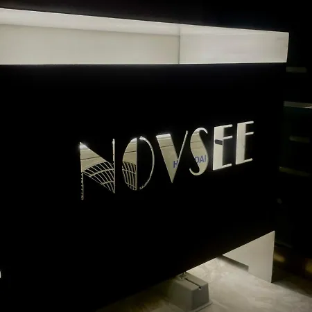 Novsee Infinity Pool & Năvodari