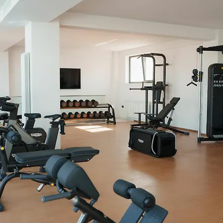 Novsee Infinity Pool & Apartament