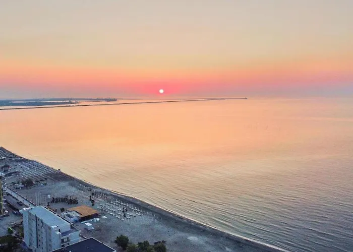 Novsee Infinity Pool & Апартаменты Нэводари